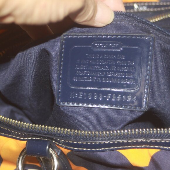 COACH F25184 Linear Stripe Satchel Purse SUPER RARE with Wallet and wristlet - Picture 9 of 10